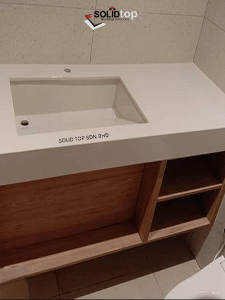 JS NEW DOWN WHITE SAUJANA DUTA, SEREMBAN 2